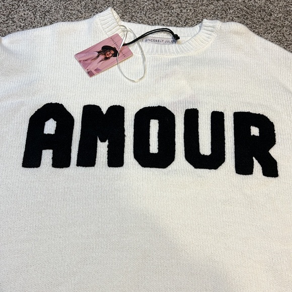 Sincerely Jules “AMOUR” Sweater NWT - Picture 4 of 9